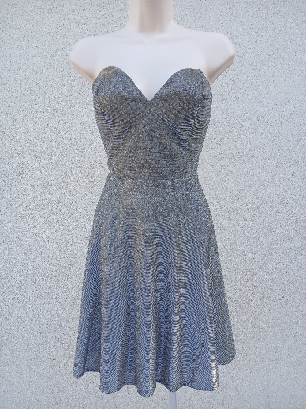 NWT Maniju Silver Shimmer Strapless Fit & Flare Party Dress Size M